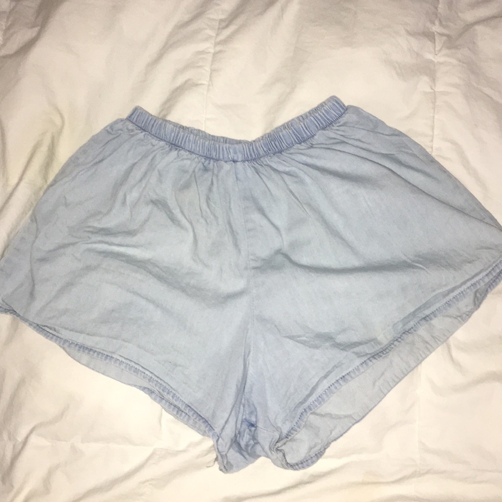 BRANDY MELVILLE light was shorts